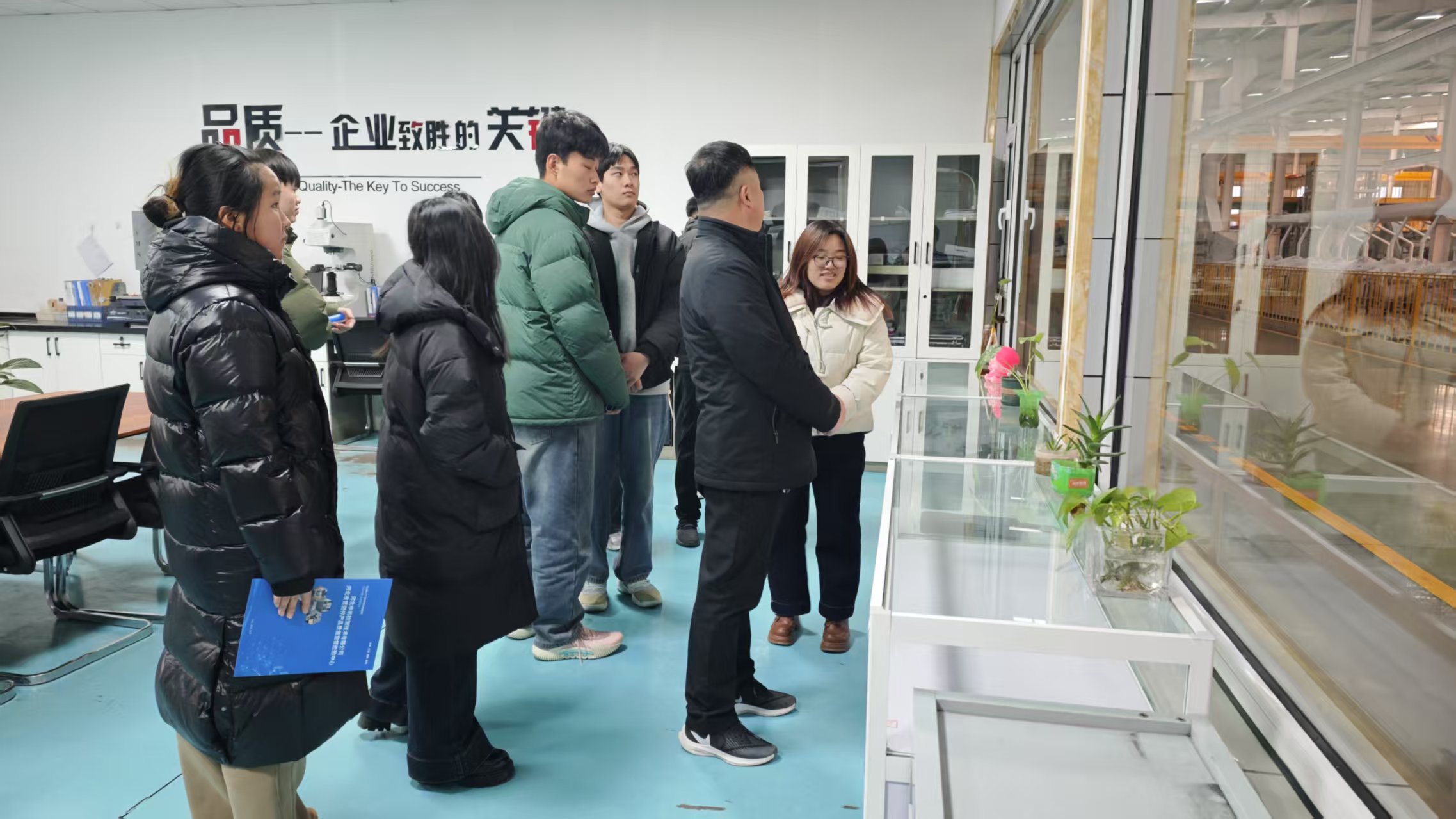 2ef35a32144732a6cf8f9f05420056e.jpg 2ef35a32144732a6cf8f9f05420056e.jpg